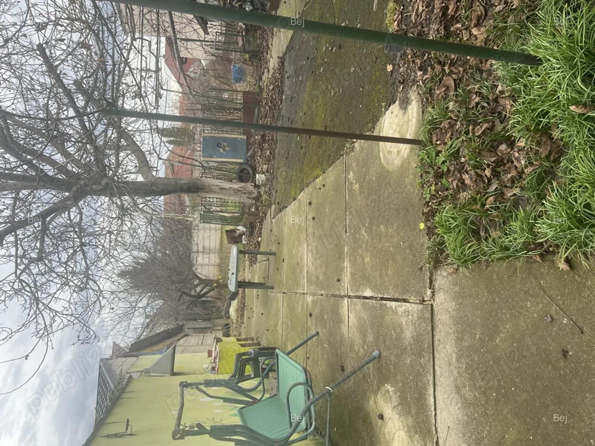 Vand casa cu teren GRADISTE-ARAD, str. Randunicii, nr 32, lzona excelenta, - 7 Vand casa cu teren GRADISTE-ARAD, str. Randunicii, nr 32, lzona excelenta, - 7