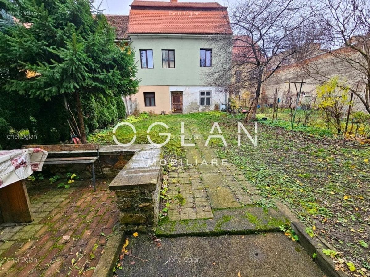 Apartament 3 cam ultracentral, etaj 1, str. Cetatii - COMISION 0% - 1