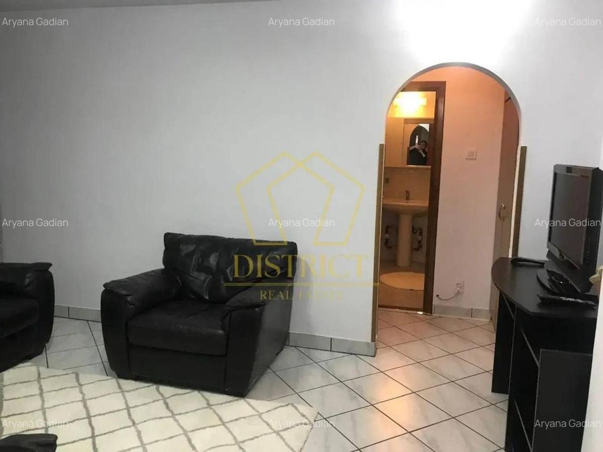 Apartament cu 4 camere decomandat în Torontalului - 10