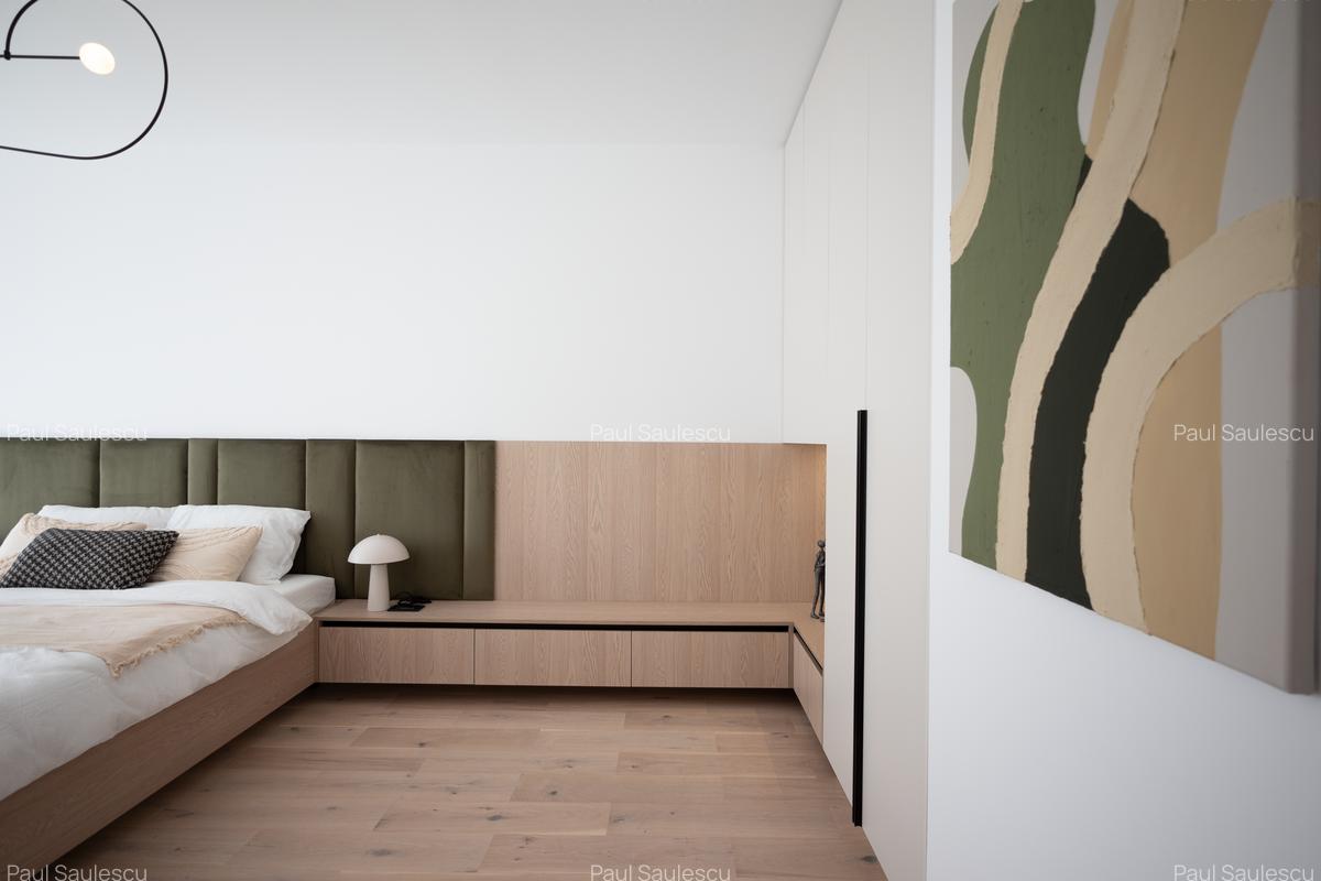 Apartament 3.5 camere de Lux, totul nou, 88 mp + balcon. Centru/Business Center - 15 Apartament 3.5 camere de Lux, totul nou, 88 mp + balcon. Centru/Business Center - 15