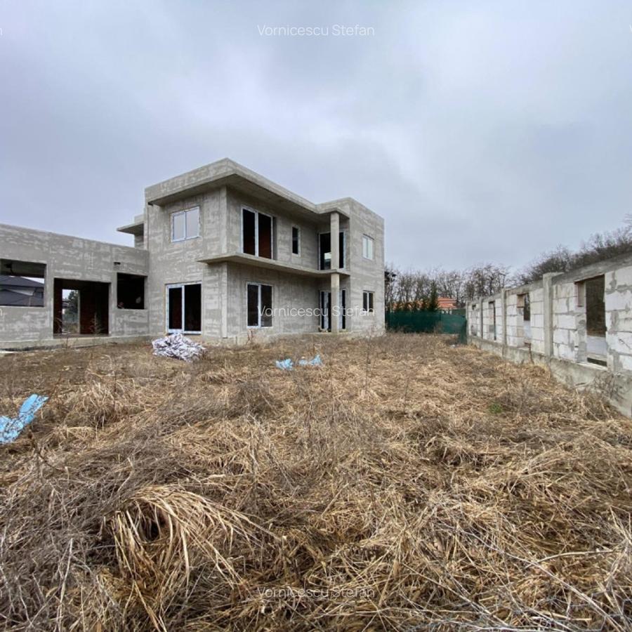 CASĂ INDIVIDUALĂ DE VANZARE - LA ROȘU | 167 MP UTILI | 4 CAMERE - 4