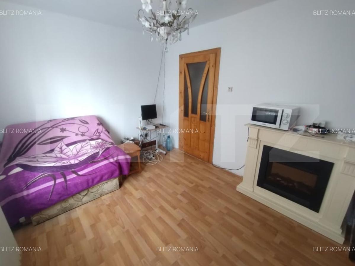 Apartament 2 camere, 50 mp, decomandat, etaj 4, zona Decebal - 3