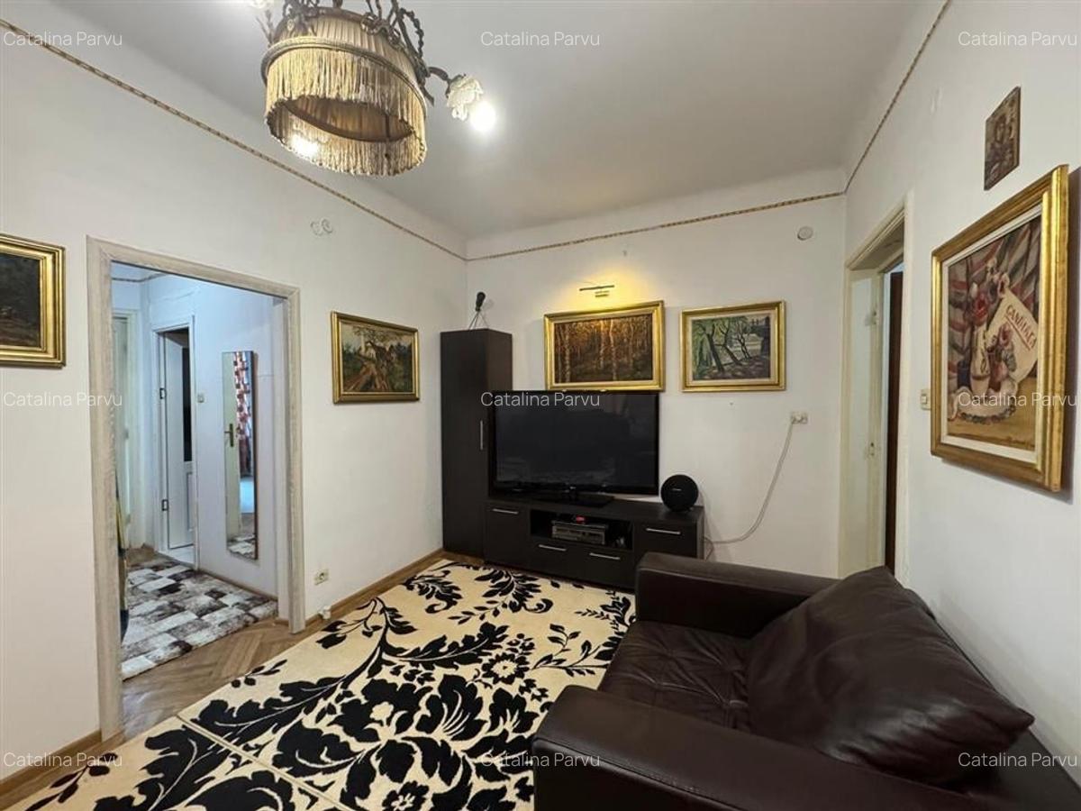 Apartament cu 3 camere semidecomandat, mobilat în Victoriei - 6