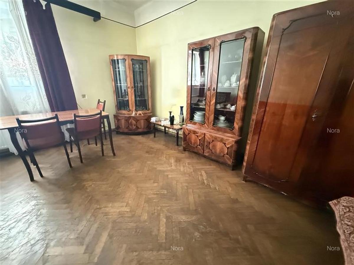 Casa cu 2 intrari pretabila regim hotelier sau  locuit - 3