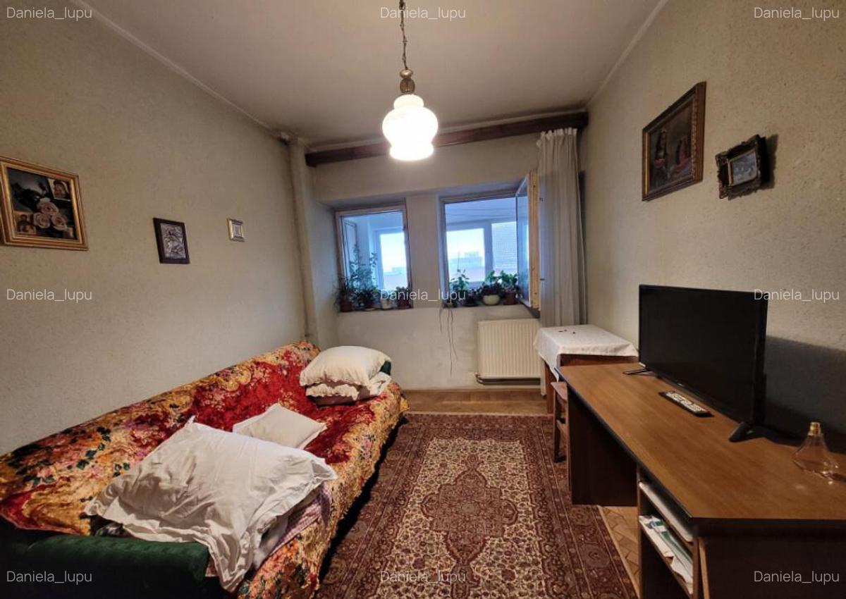 Apartament 3 camere , ultracentral, Calea Eroilor - 1