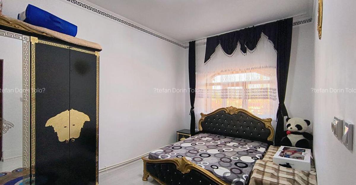 Medgidia | Casa cu 5 camere spa?ioasa - 14