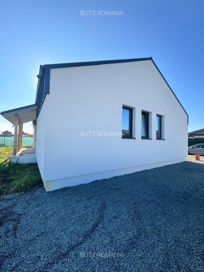 Casa noua, semifinisata -  aproape de oras! - 3