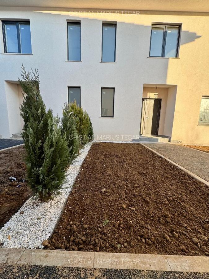 CASA TIP DUPLEX str.Avram Iancu nr.263-Floresti - 1