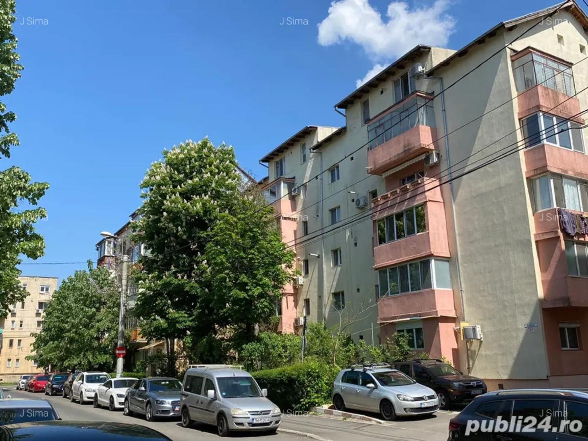 Apartament De Vanzare. - 3