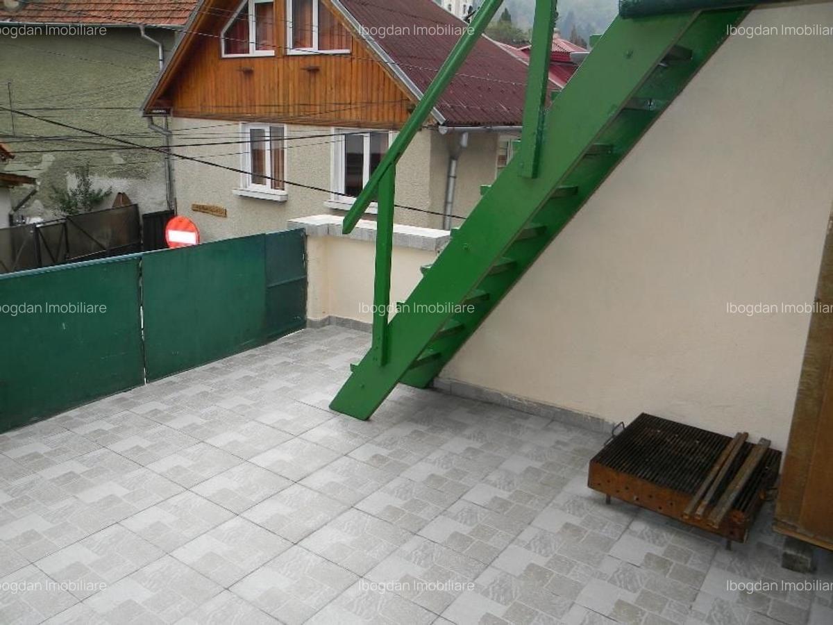 Apartament cu 2 camere la casă în zona Schei, COD 8191 - 8