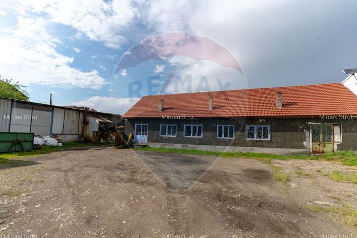 Spatiu industrial de vanzare in Ilia, jud Hunedoara, la 3 km de  A1 - 8
