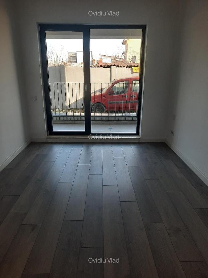 Apartament cu 2 camere decomandat în Chitila - 12