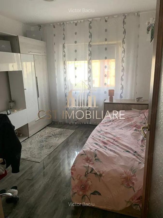 Apartament 3 camere decomandat Zona Soarelui - 3