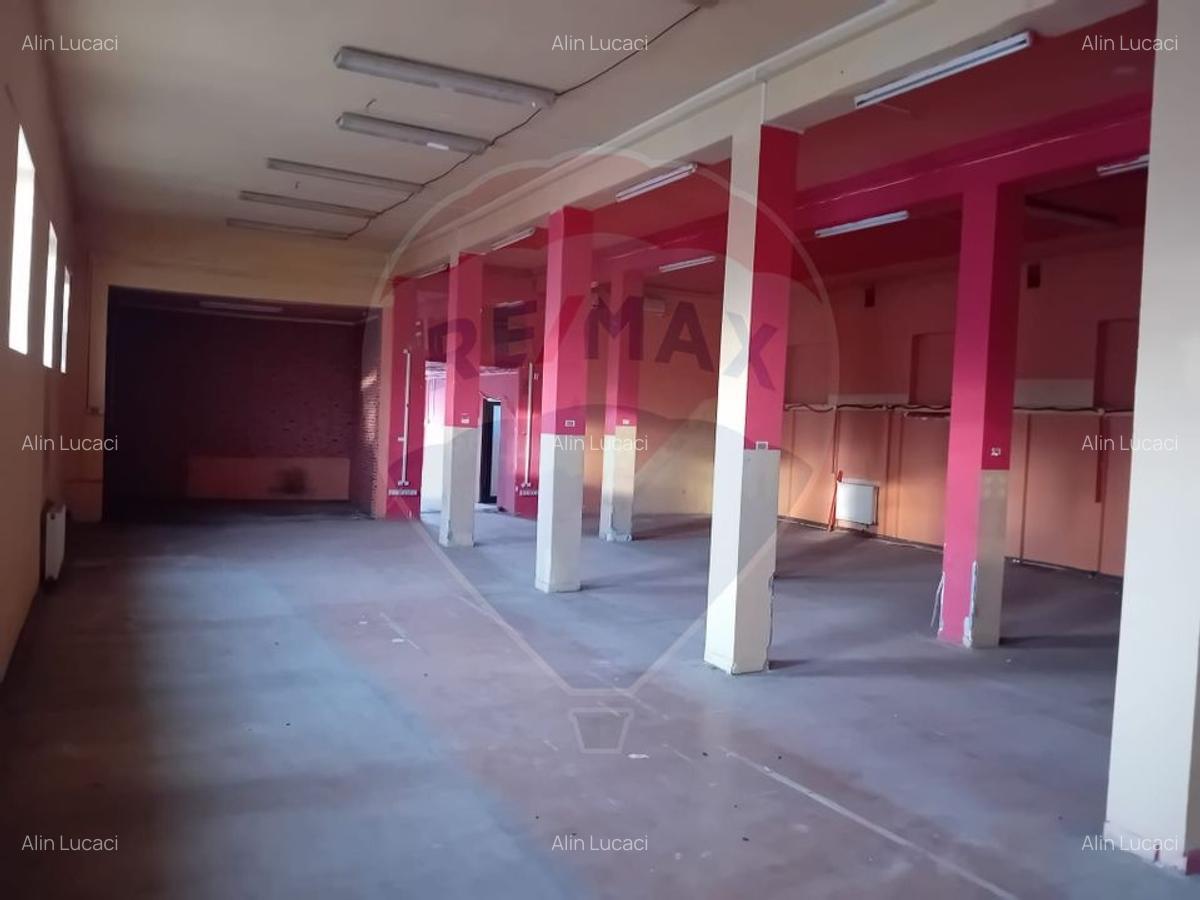 Spatiu comercial - depozitare de 303 mp de inchiriat in Turda - 2 Spatiu comercial - depozitare de 303 mp de inchiriat in Turda - 2