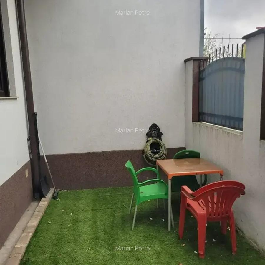 Casă cu 4 camere în Barbu Văcărescu - 21