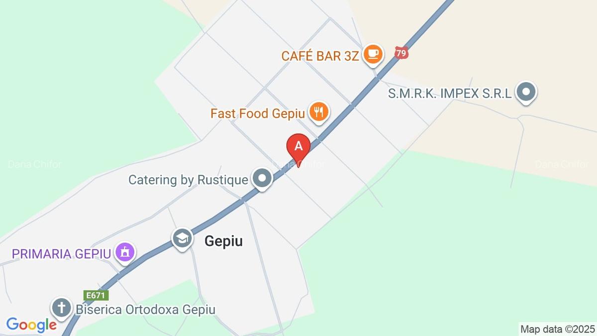 Loc de casa Gepiu, sosea asfaltata - 1