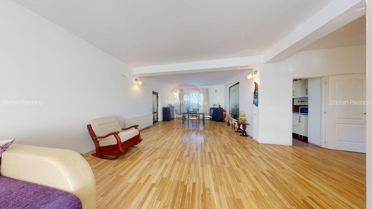 Casa individuala cu 4 camere, garaj si curte in zona de Nord, Gulia - 3