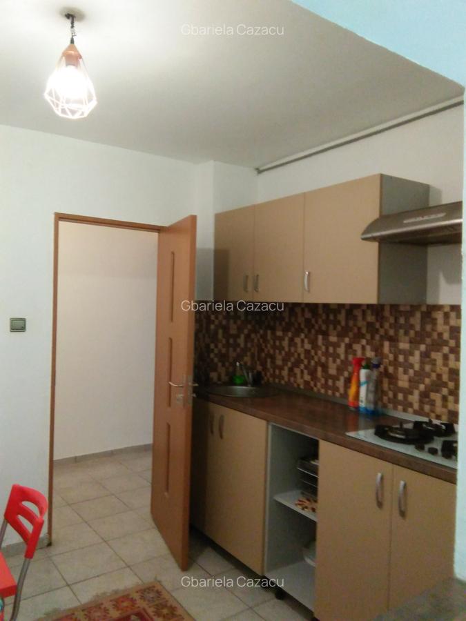 Apartament cu 2 camere decomandat în Aradului - 4