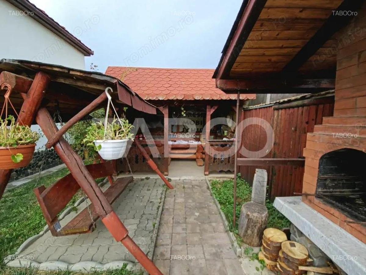 Casa individuala de vanzare 6 camere garaj Selimbar - 4