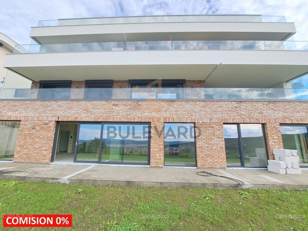 Apartament exclusivist, curte individuala, parcare acoperita, zona Europa - 2