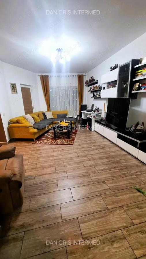 Vila - Valu lui Traian - Zona centrala - 3