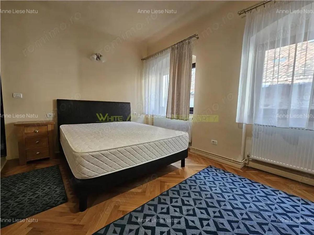 Garsoniera moderna de inchiriat in Centrul Istoric - 20