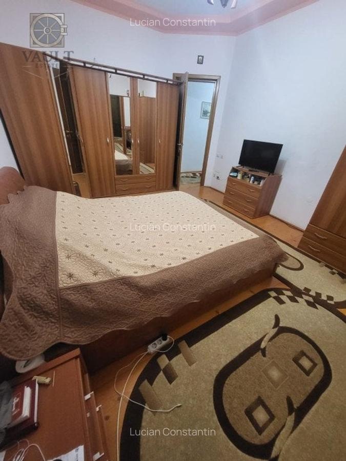 Apartament cu 3 camere circular, mobilat în 13 Septembrie - 11