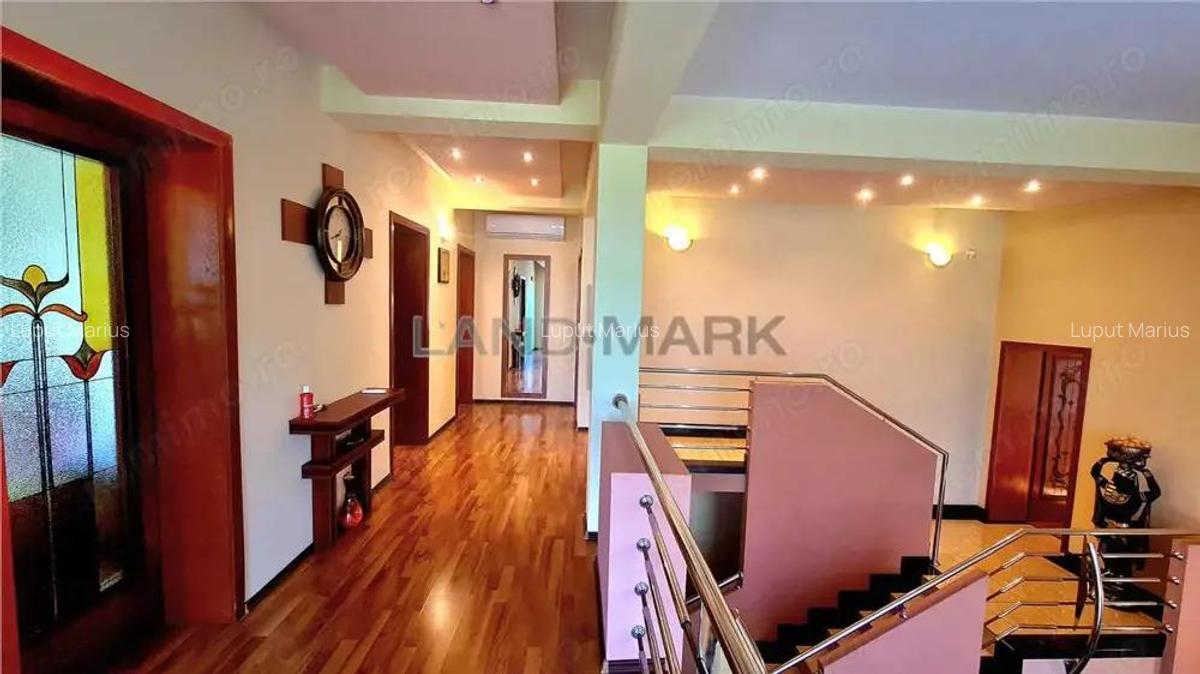 Vila generoasa, 4 dormitoare, piscina, garaj dublu, zona Girocului - 19