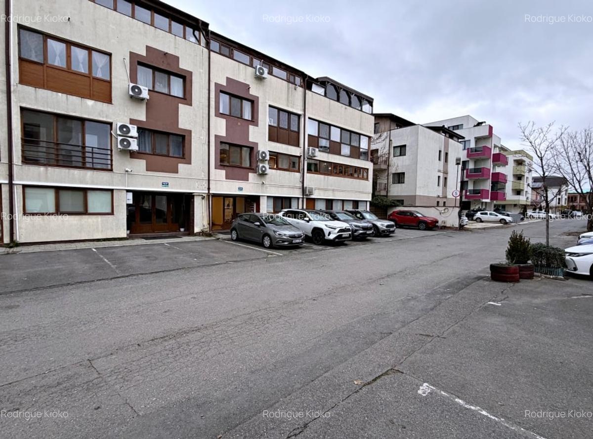 3 cam - 143 mp - Et.1/3 - 2 bai, 2 balcoane – Ghencea, An 2009 - 19