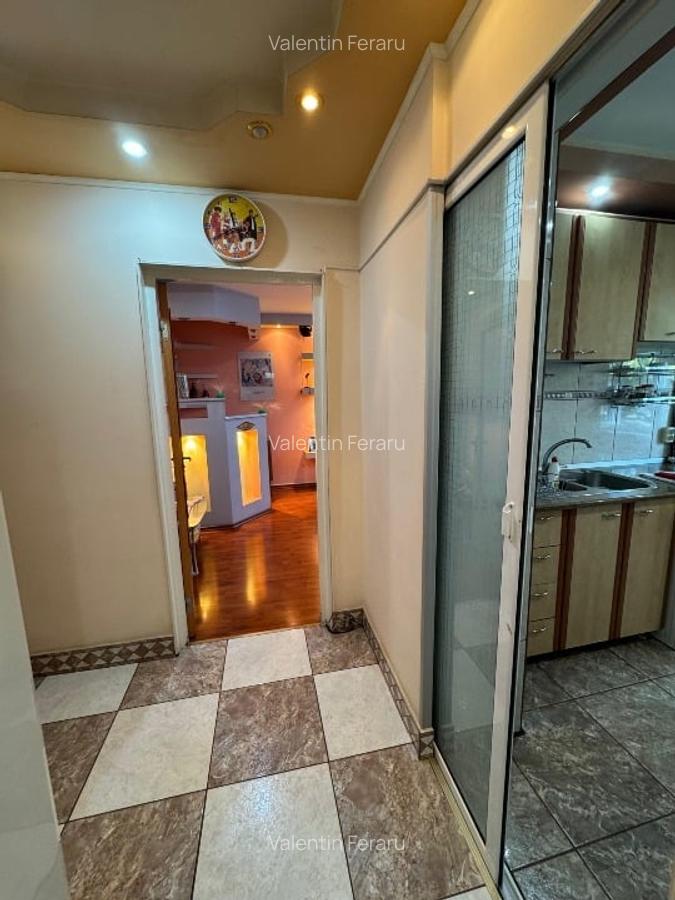 Apartament 3 camere decomandat, complet mobilat și utilat de Vanzare - 5