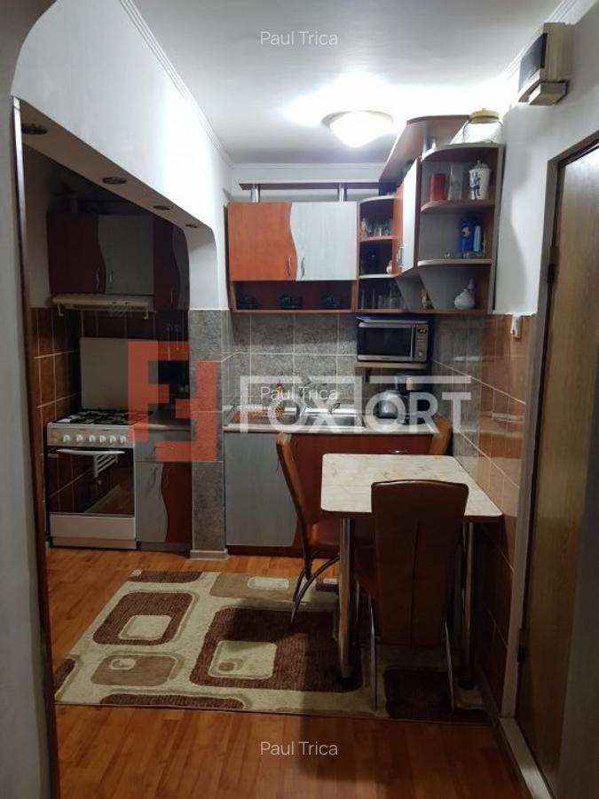 Apartament cu 2 camere decomandat - zona Iosefin - 2
