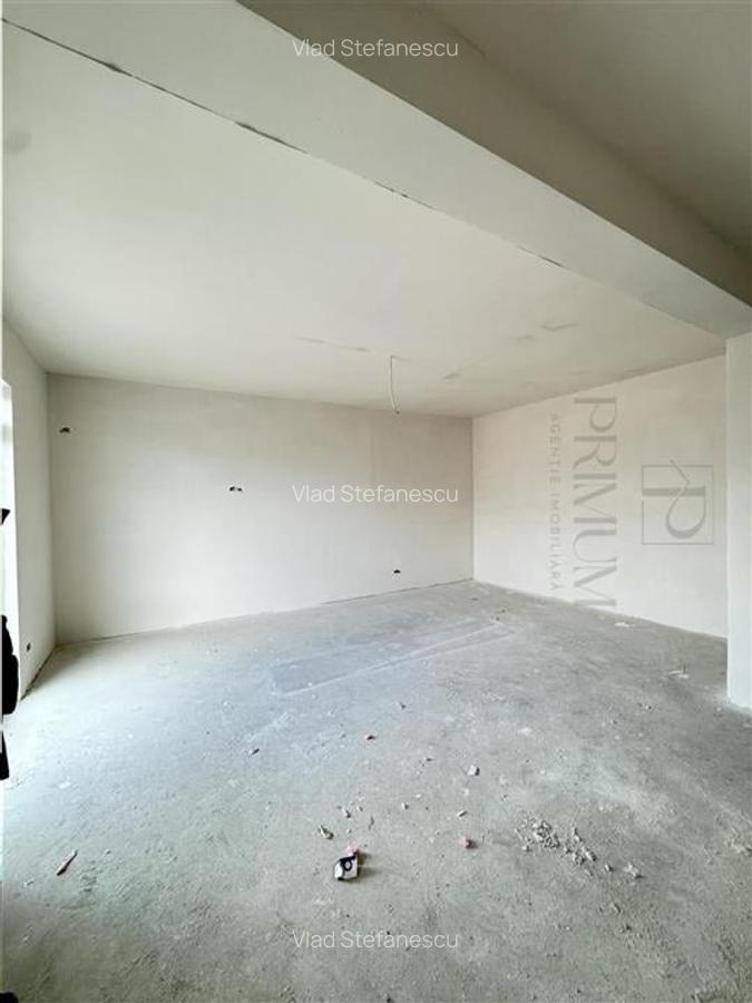 GIROC - 1 CAMERA - ETAJ INTERMEDIAR - SPATIOS - PARCARE INCLUSA - 2