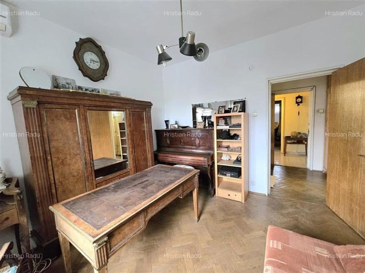 OCAZIE RARA! AP.4 CAM.DECOM.ET2/3 GARAJ SI BOXA SECTOR 1 PAJURA - 13