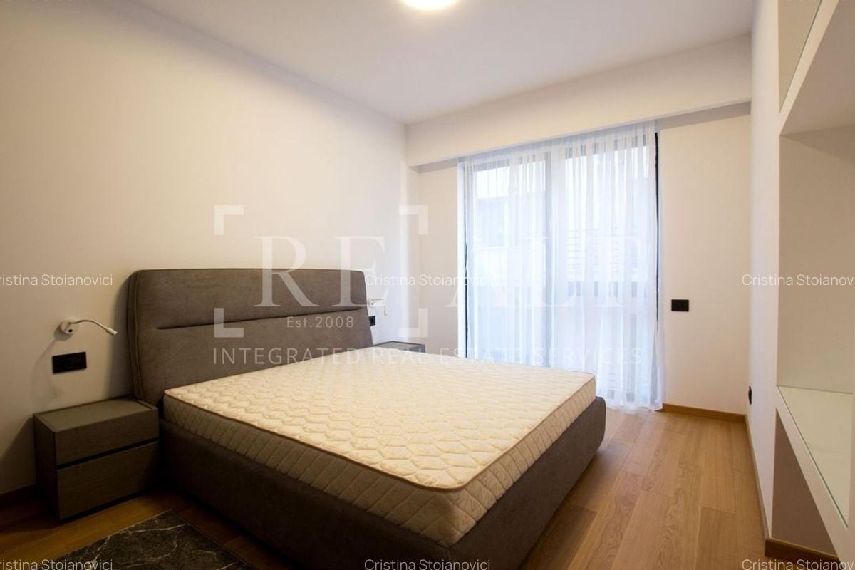 Apartament cu 4 camere semidecomandat, mobilat în Primăverii - 26