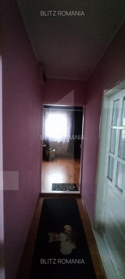 Casa moderna cu terasa si curte amenajata, centru Berceni - 12