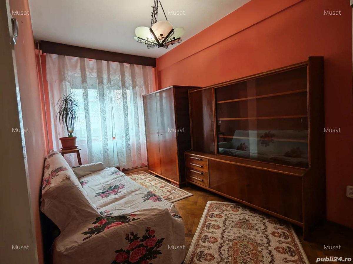 Ultracentral , Zona Mall Mercur , apartament 3 camere - 1
