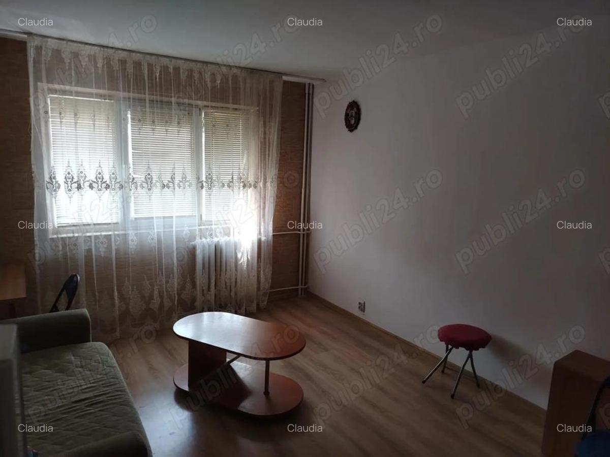 Camera camin, 17mp., et.3, cu cabina dus, Bularga intersectia Granit Center - 1 Camera camin, 17mp., et.3, cu cabina dus, Bularga intersectia Granit Center - 1