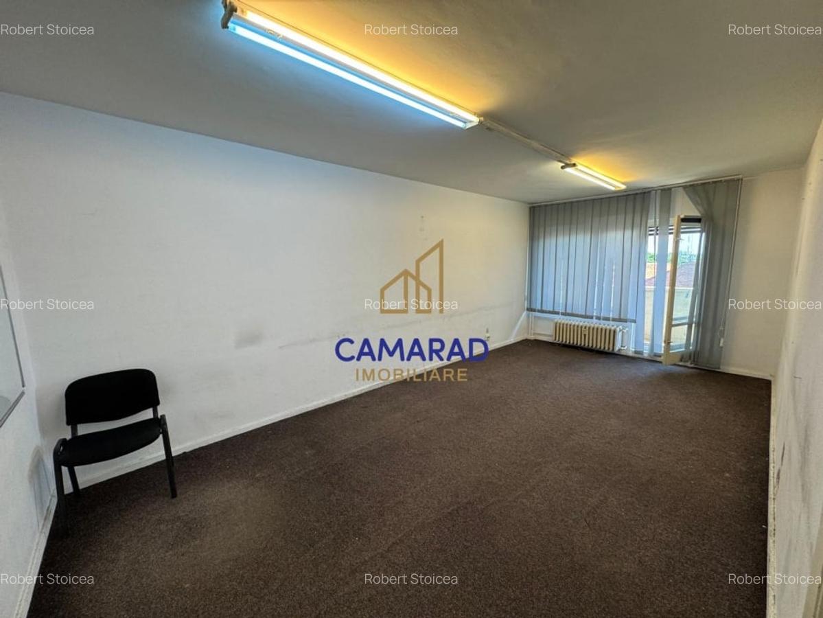 Apartament deosebit - vanzare 5 camere Bd. Unirii - Fantani - 4