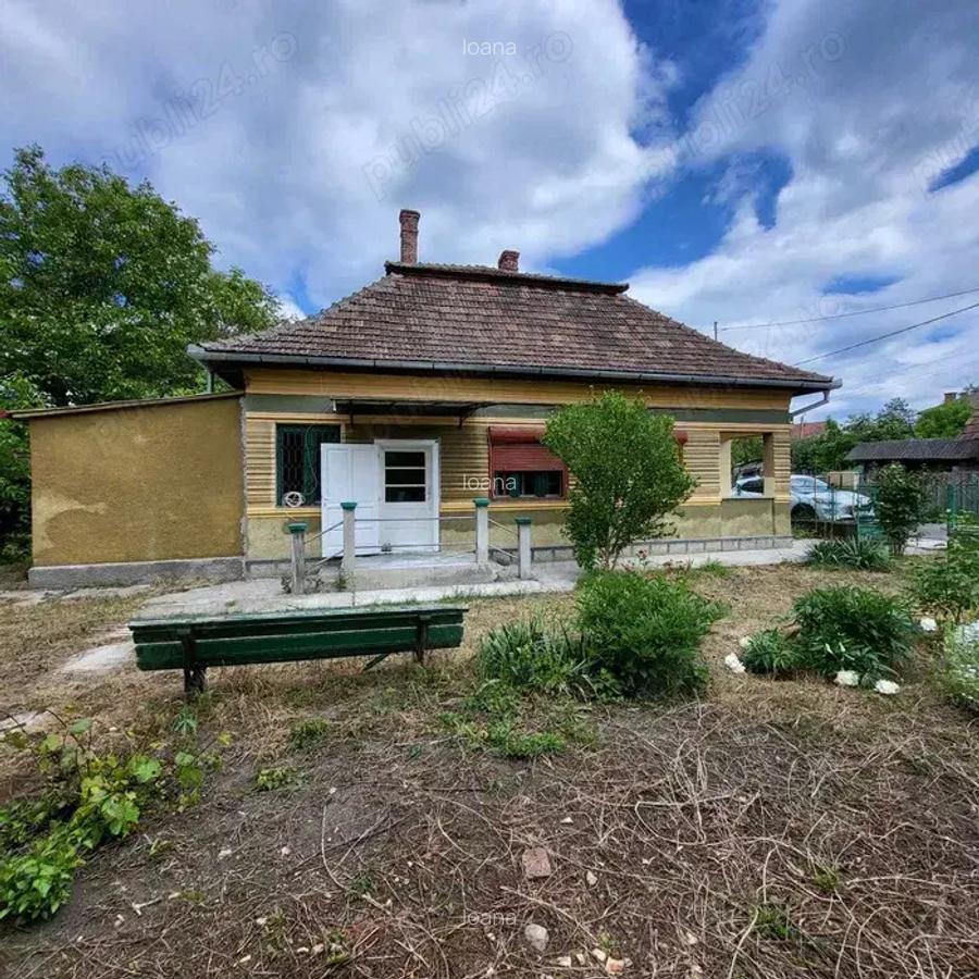 Casa spa?ioasa in Razboieni-Cetate, Alba: lini?te, confort, poten?ial - 1