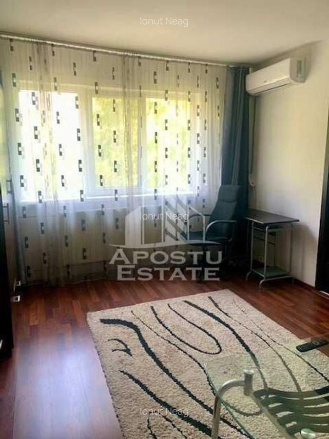 Apartament cu 2 camere, zona Dacia - 2