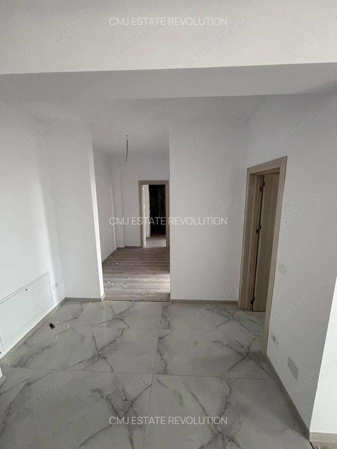 3 Camere Zona Eso Giroc 2 locuri de parcare - 3 3 Camere Zona Eso Giroc 2 locuri de parcare - 3