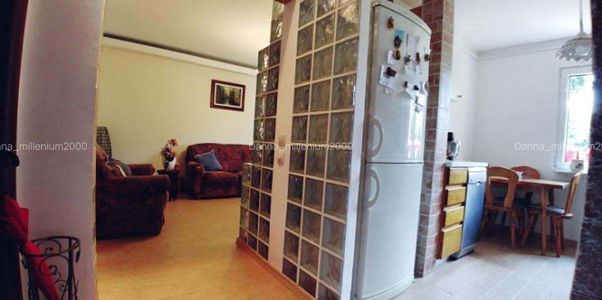 Vand apartament 3 camere Emil Racovita - 8