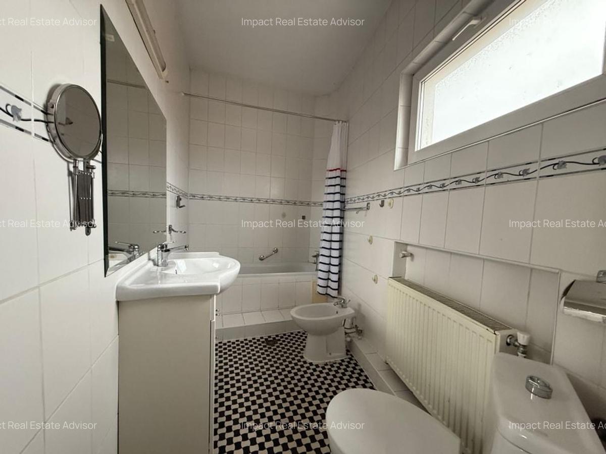 DE ÎNCHIRIAT APARTAMENT 3 CAMERE | VILĂ INTERBELICĂ | CENTRALĂ PROPRIE - 9