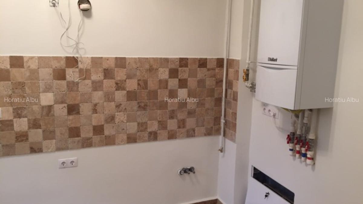Apartament cu 3 camere semidecomandat în Titulescu - 6