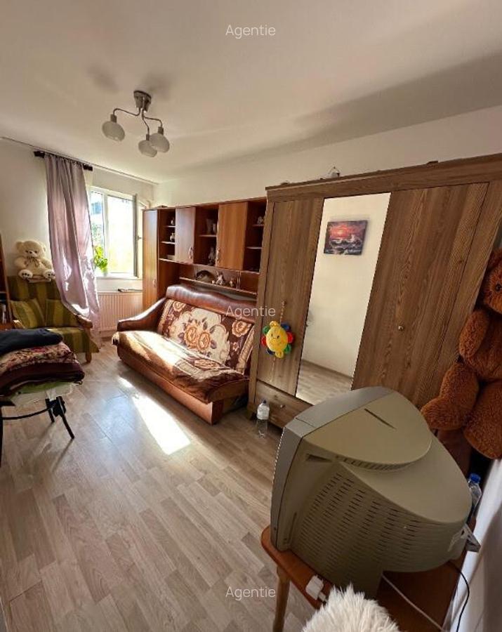Vanzare Apartament 2 Camere Zona Brancoveanu - 3