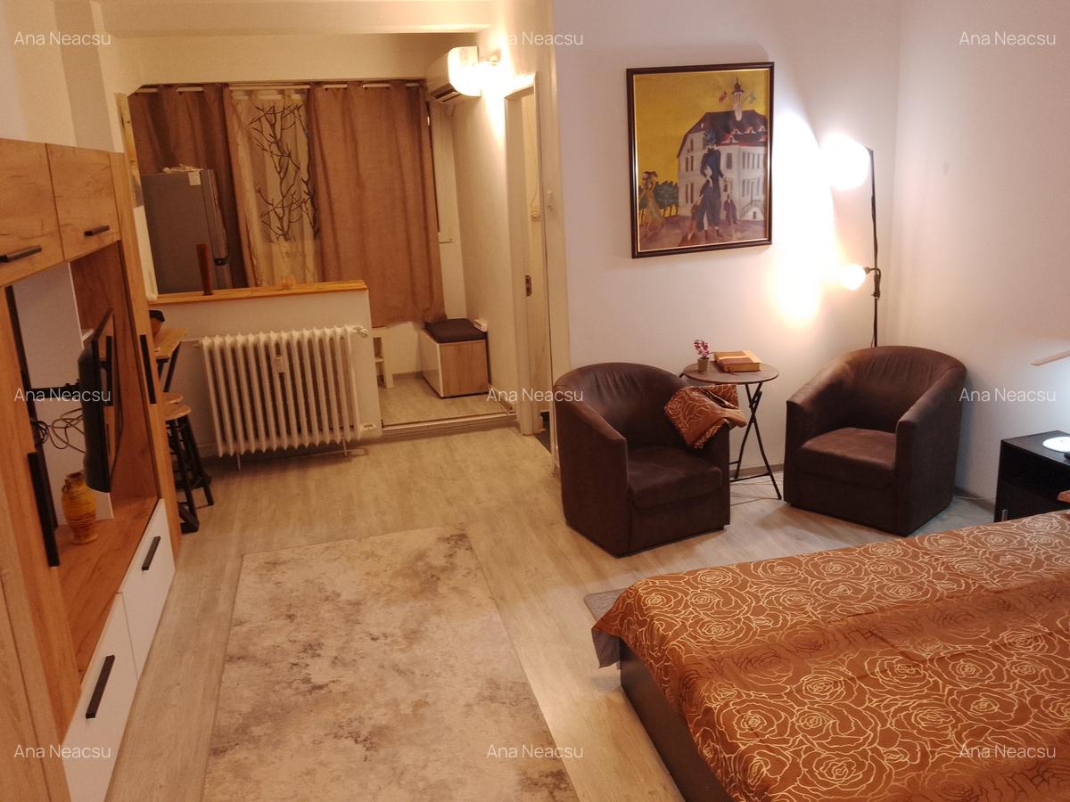 Vanzare garsoniera Basarabia - 3