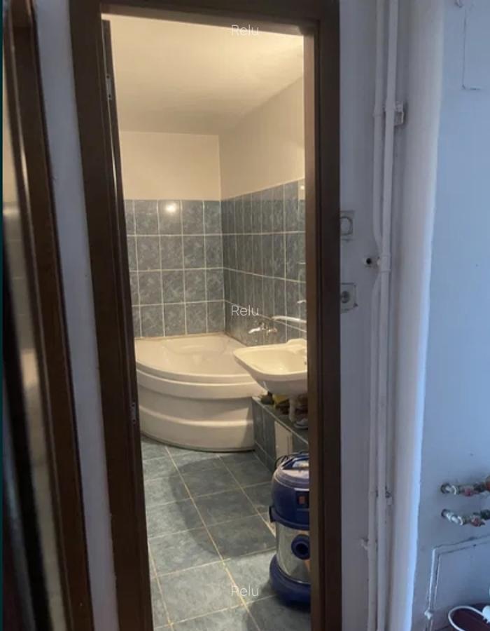 13 Septembrie,Parc Sebastian,bl.1988,et.4/8,DECOMANDAT,Amenajat,Liber - 4