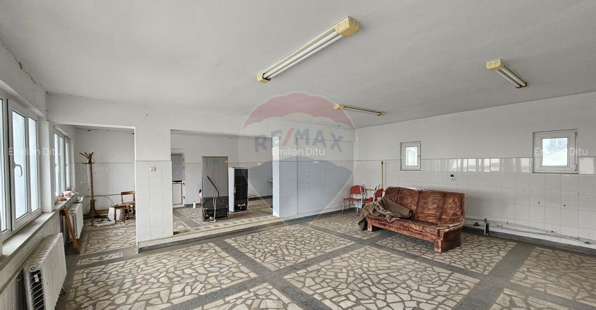 Complex comercial de 340mp in zona Obcini-Suceava - 17