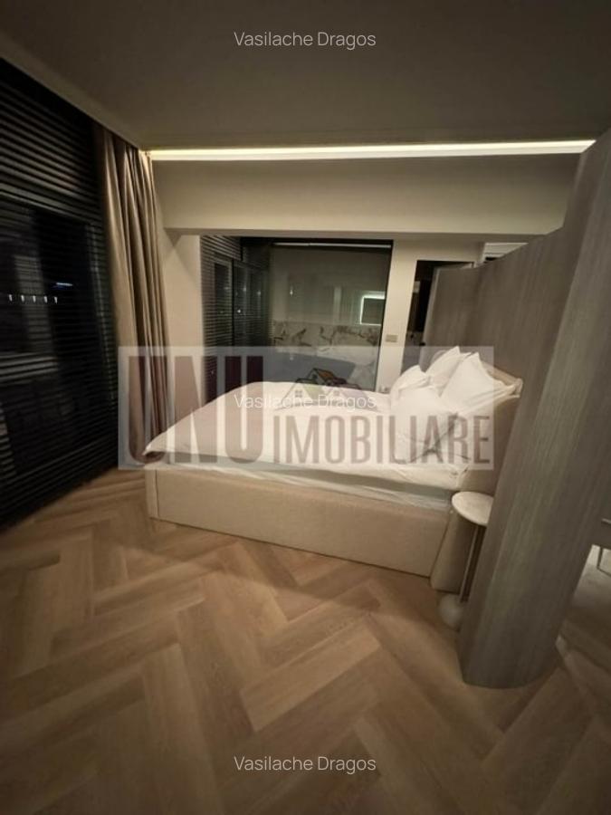 Piata Unirii-Etaj intermediar-Renovat complet - 4