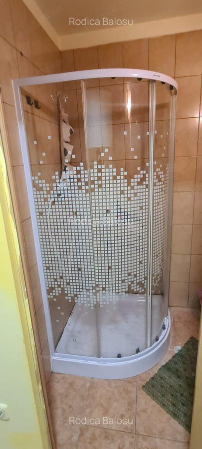 Inchiriez garsoniera - 2